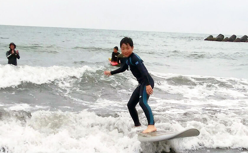 サーフィンレッスン